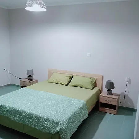 Apartmán Spiros House *